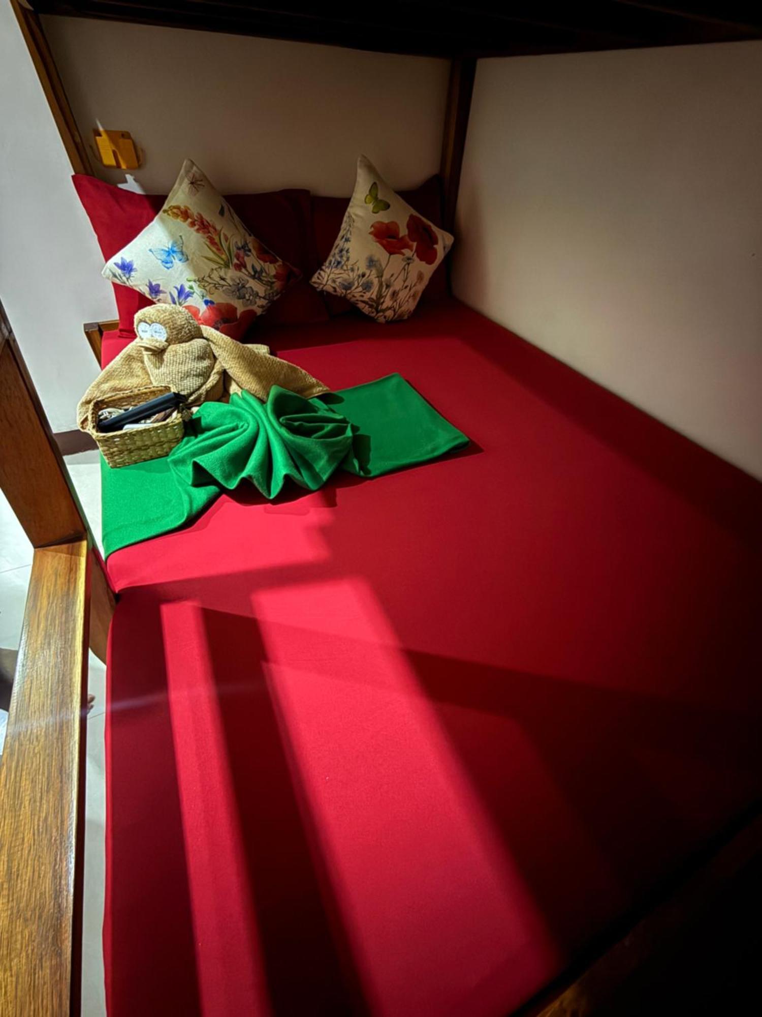 Lolo Bob'S Bed And Breakfast エルニド エクステリア 写真
